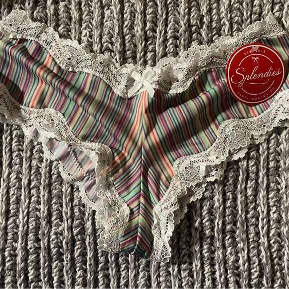 Colorful Striped Lace Trim Panties - Picture 1 of 4
